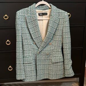 Women’s blazer